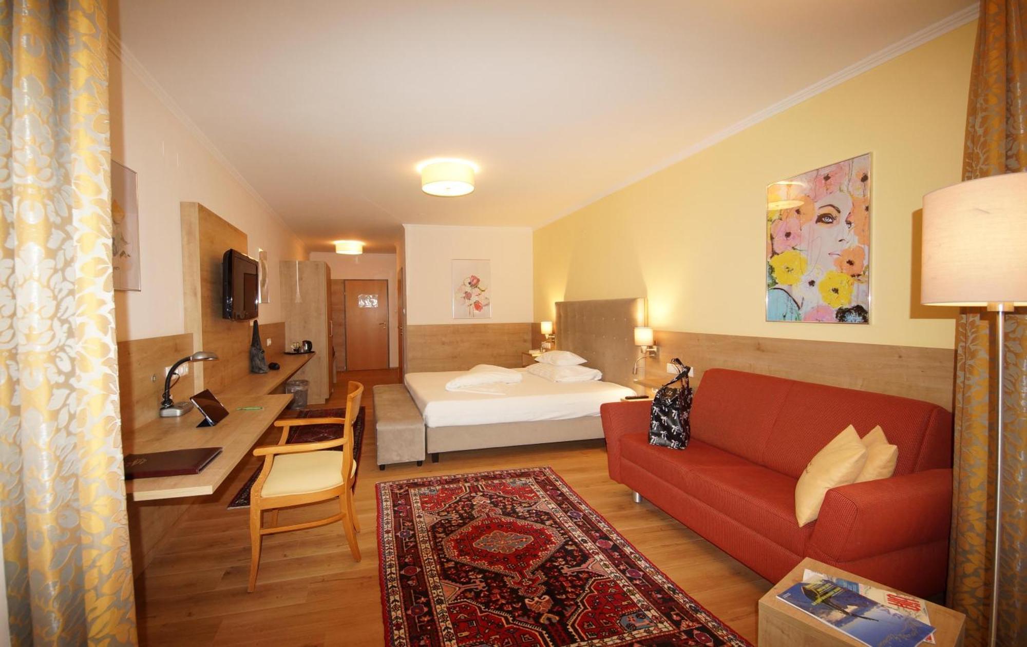 Der Marienhof Hotel Garni Graz Exterior photo